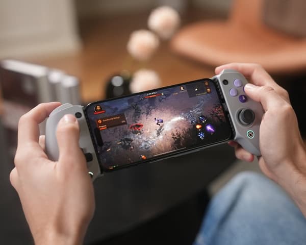 G8 Galileo USB-C Mobil Gaming Controller til iPhone/Android [Hall Effect] (DEMO)