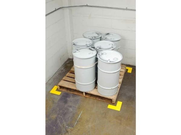 Brady B-514, polyesteri, 203,2 mm, 203,2 mm, 0,2 mm, Yhdysvallat