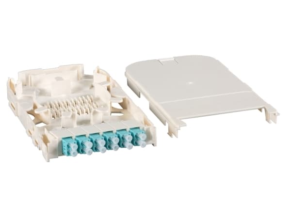 EFB-Elektronik FTTH-modulspor for FTTH-BGT, 12 porter LC med OM4 keramiske koblinger Produsent: EFB Elektronik (FTTH-MODUL-LCOM4)