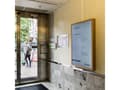Miniatyrbilde 4 av 4: HI-ND Wall Casing PROTECT - Monteringssett (hylster) - landskap - for LCD-skjerm - polykarbonat - svart - skjermstørrelse: 55" - veggmonterbar - for