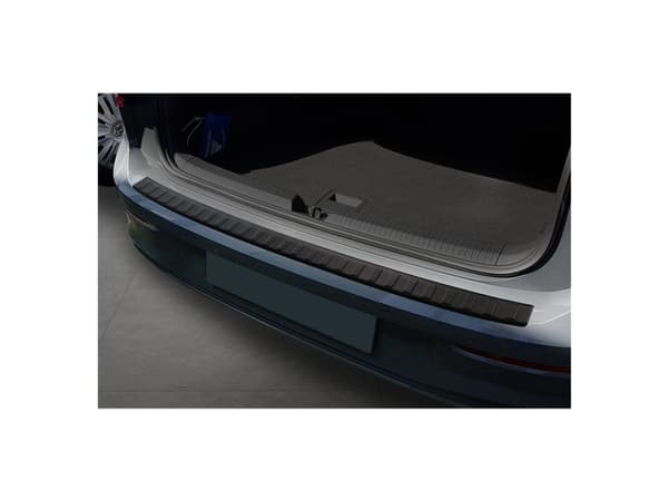 Latausreunasuoja VW Golf VIII Hatchback 2019- Ruokaväri