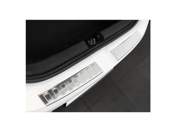 Latausreunasuoja Hyundai I20 III 5D 2020- Teräs