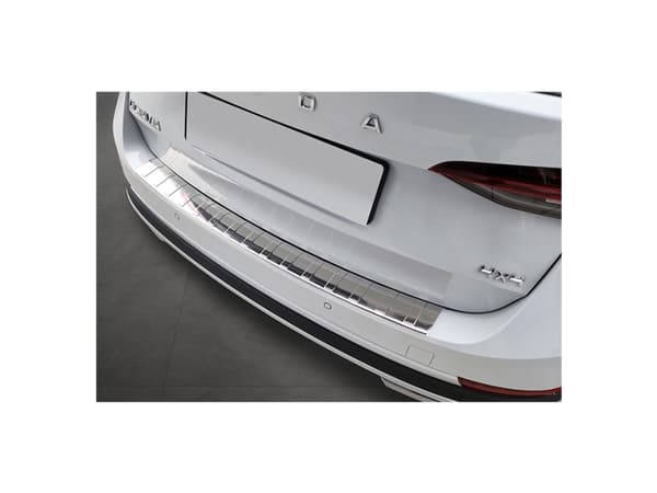 Latausreunasuoja Skoda Octavia Scout Combi 2020- Teräs