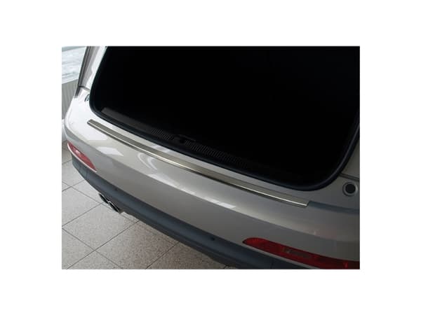 Takaluukun suoja Audi Q3 2011-2018 Teräs
