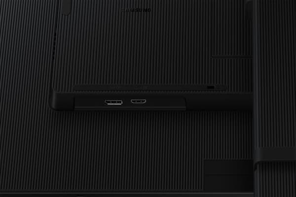 Samsung S70D platta pc-skärmar 81,3 cm (32") 3840 x 2160 pixlar 4K Ultra HD LED Svart