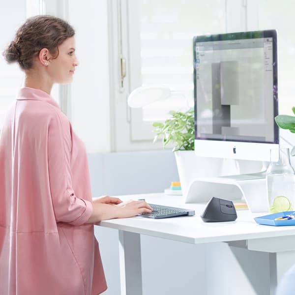 Logitech MX Vertical datormöss Kontor högerhand Trådlös RF + Bluetooth Optisk 4000 DPI