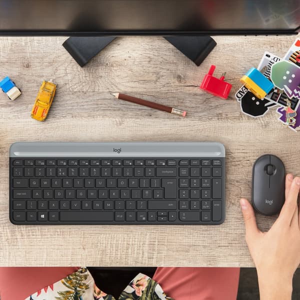 Logitech MK470 tangentbord Mus inkluderad Universal RF Trådlös QWERTY Amerikanskt internationellt grafit