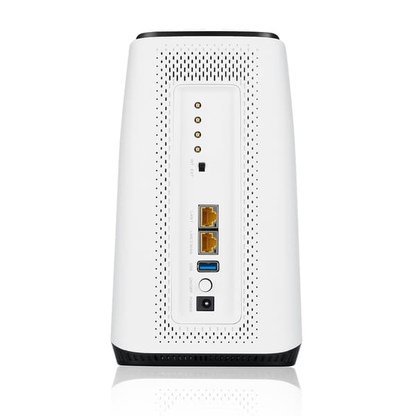 Zyxel FWA510 trådlös router Multi-Gigabit Ethernet Tri-band (2,4 GHz / 5 GHz / 5 GHz) 5G Svart, Vit