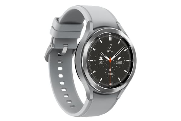Samsung Galaxy Watch4 Classic 3,56 cm (1.4") OLED 46 mm Digital 450 x 450 pixlar Pekskärm Silver Wi-Fi GPS