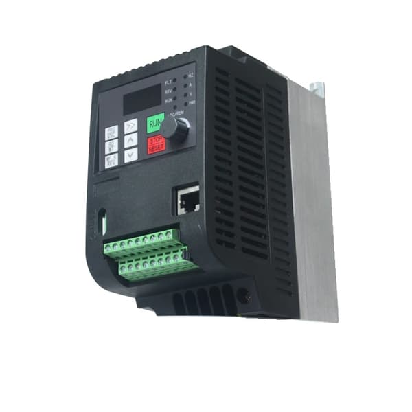 Frekvensomformer, 0,75KW - 4KW udgangseffekt, justerbar hastighedskontrol,1.5KW 220V til 380V