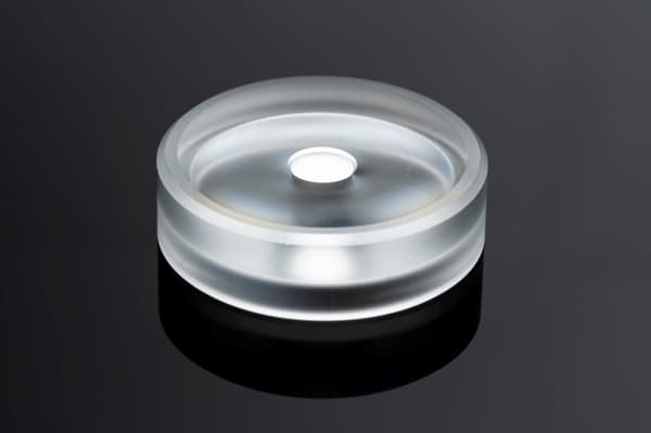 Pro-Ject Adapt It Acrylic 7 tuuman vinyylilevysovitin, läpinäkyvä akryyli