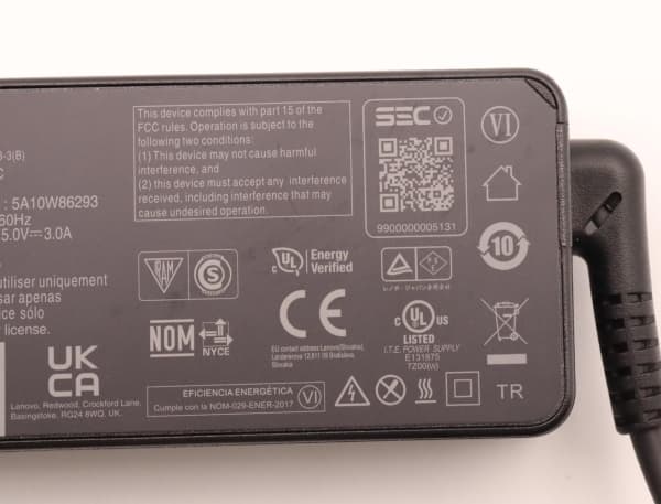Lenovo 5A10W86293, kannettava tietokone, sisätiloissa, 100 - 240 V, 50/60 Hz, 45 W, 5 - 20 V