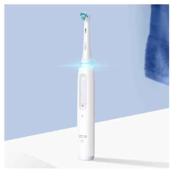 Oral-B iO Series 4 Quite Vuxen Roterande tandborste Vit