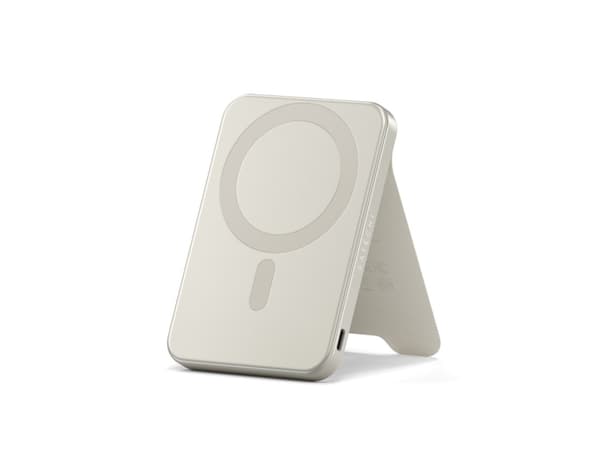 Satechi Qi2 5K Magnetic Power Bank with Stand - Sand