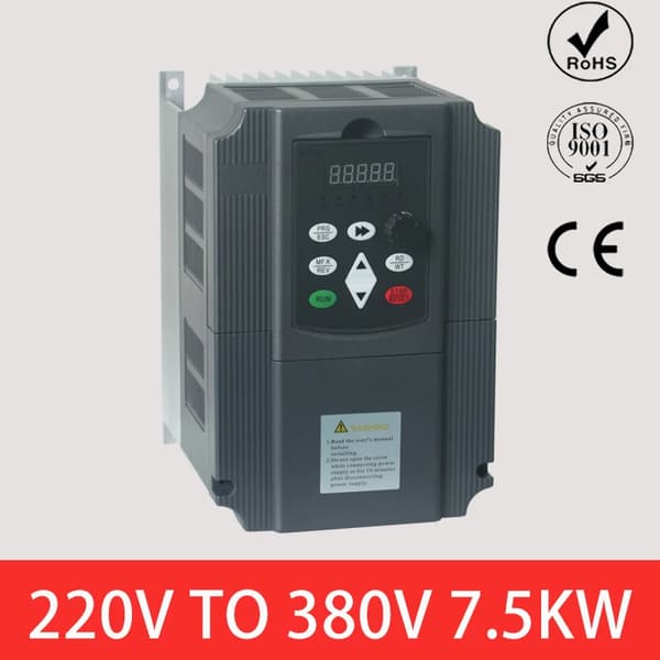 Muunnin, 220v 380v Muunnos, 11kw Tehonlähtö,1 vaihe 220V, 3 vaihe 380V, 7.5KW(Musta)