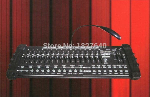 DMX 384A Controller, international standard, bevægelig hovedstrålelys kontrol.