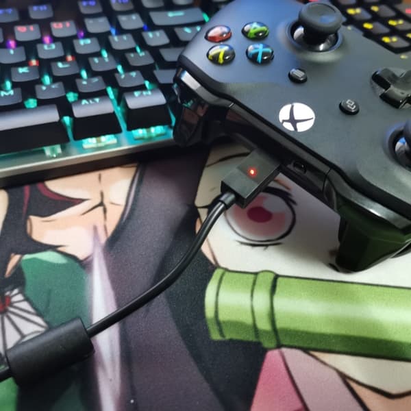 Ladekabel for Xbox One håndholdt kontroller