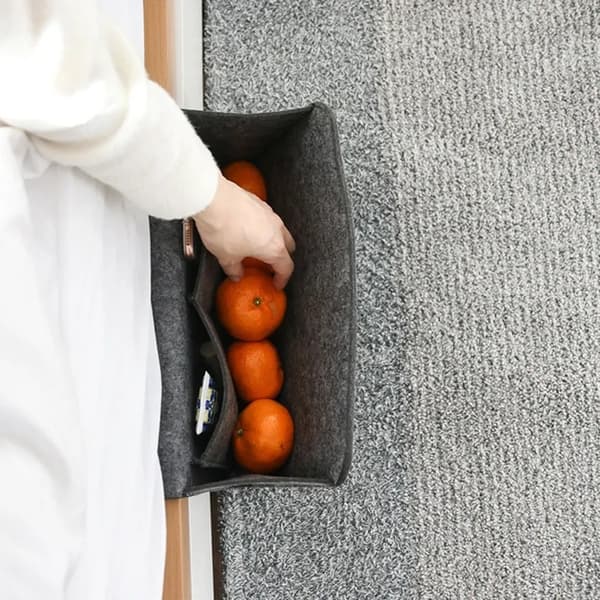 Pouch Bed – Förvaringsväska i Filt för Ditt Hem