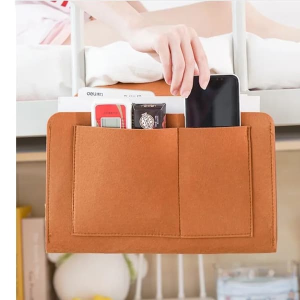 Pouch Bed – Förvaringsväska i Filt för Ditt Hem