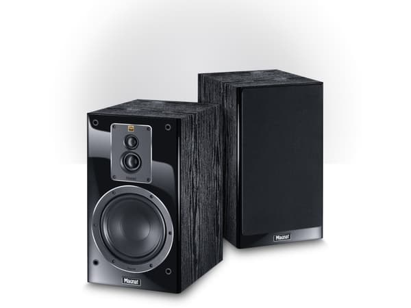 Magnat SIGNATURE 503, 3-veis, Koblet med ledninger (ikke trådløs), 100 W, 32 - 53000 Hz, 8 O, Sort