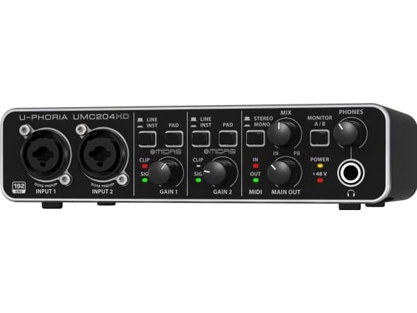 Behringer UMC204HD