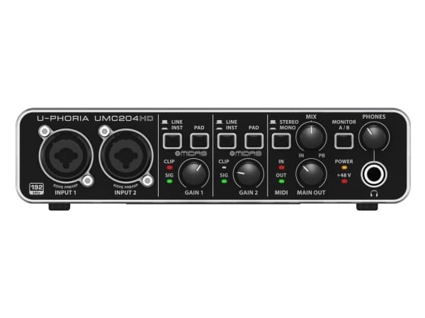 Behringer UMC204HD