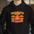 Miniatyrbild 1 av 3: Underskatta aldrig en epa raggare Eld svart huvtröja hoodie