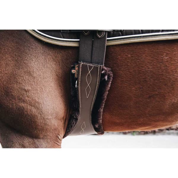 Kentucky Anatomisk Fårskinnsomkret  140 cm