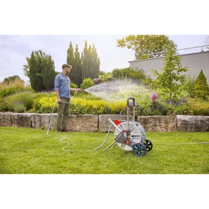 GARDENA AquaRoll L Easy Metal slangrulle utrustad