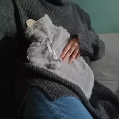 Gummi varmtvannsflaske i lokk 2000ml Ruhhy 19806