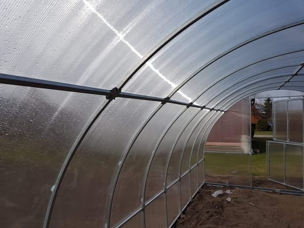 Kasvihuoneet KLASIKA TUBE 3x4m (12m2) perustuksella ja 4mm polykarbonaattipinnoitteella
