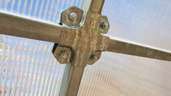 Drivhus KLASIKA RØR 3x4m (12m2) med fundamenter og 6mm polycarbonat