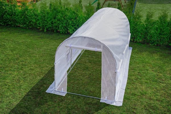 Viking Choice Harrastajien kasvihuone 4.5x2x2m - Kestävä, UV-suojattu PE-peite, 9m² kasvutila