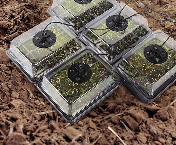 MINI VÄXTHUS LED 5x Lampor 5x Växthus USB Justerbar Ventilation PLANTOR