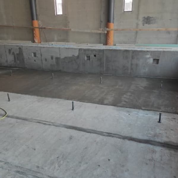 Nivoplan plus avjämningsbruk 3-30mm Mapei 25kg