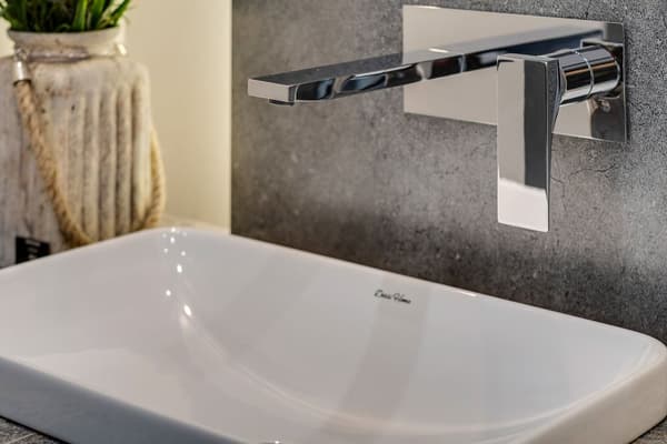 Indbygget håndvask 50x31,5 cm hvid glans rektangulær Karai DESSI HOME