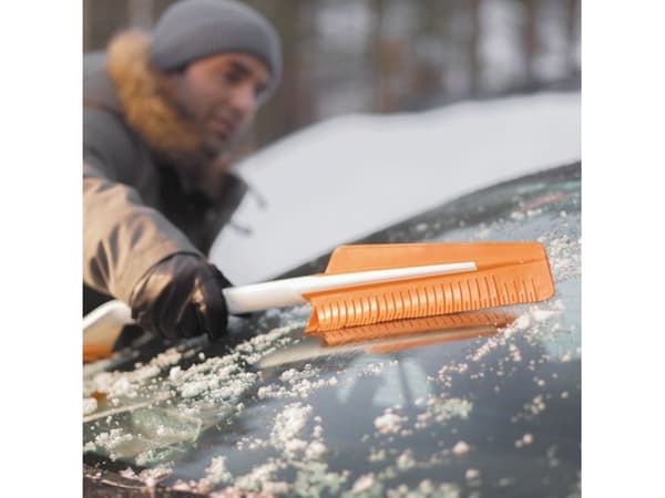 Fiskars SnowXpert isskraper og snøbørste 95 mm 670 mm 92 mm 221 g glassmetall