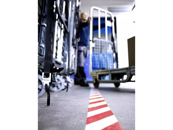 TESA Professional 60760, støpebånd, rød, hvit, 33 m, innendørs, PVC, CE