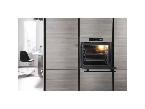 Whirlpool Absolute AKZM 8480 S - Ovn - innebygd - fordypning - bredde: 56 cm - dybde: 55 cm - høyde: 58.3 cm - med selvrens - Klasse A+ - champagne