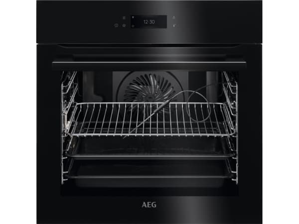 Svart ugn med pyrolys AEG BPE748380B
