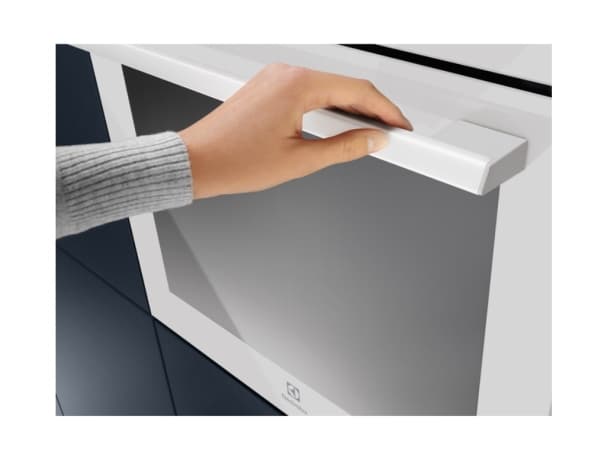 Electrolux EOE8P39WV, Keskikokoinen, Sähköuuni, 72 L, 3490 W, 72 L, Tuuletinavusteinen