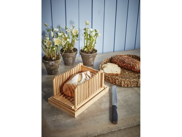 SCANDINAVIAN HOME Brödskärare HOME