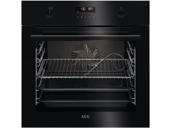 AEG BCE556360B Sisäänrakennettu uuni - 71L - Katalyyttinen kypsennys - Ruokaanturi - Plus Stream musta