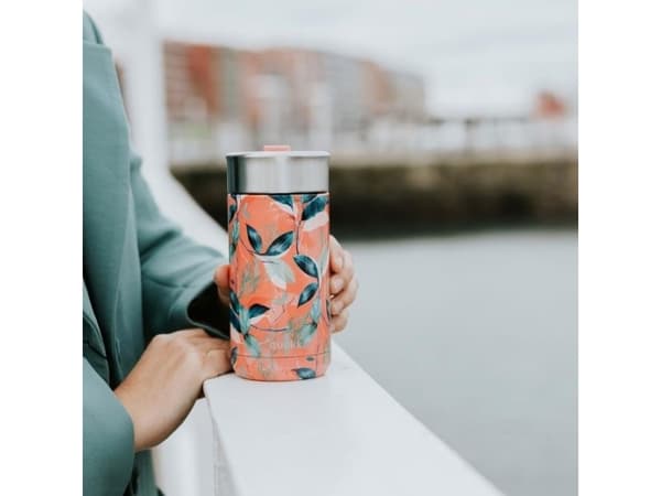 Quokka Boost Coffee Tumbler - Termisk krus i rustfritt stål med infuser 400 ml (Exotic Pink)