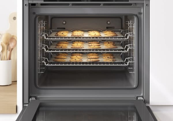 Bosch Series 2 HEA171BS2 Innbyggingsovn med Pyrolyse