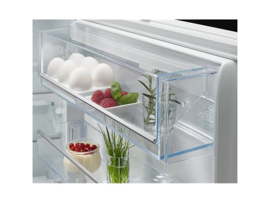 AEG 933 019 590, 137 l, SN-T, 33 dB, D, Vit