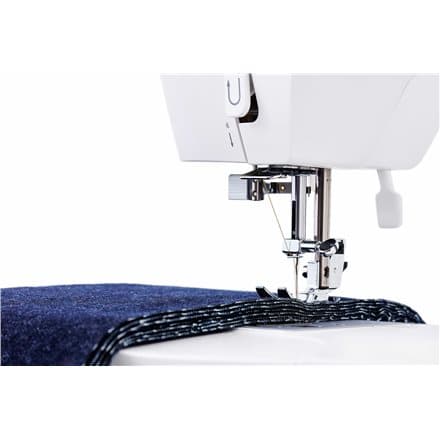 SINGER SEWING MACHINE ELITE ME457
