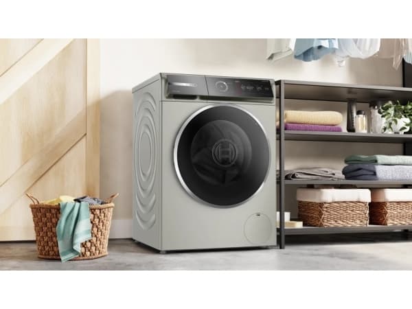 Bosch WGB2560X1 serie 8 frontmatet vaskemaskin, 10 kg, 1600 o/min. sølv-inox
