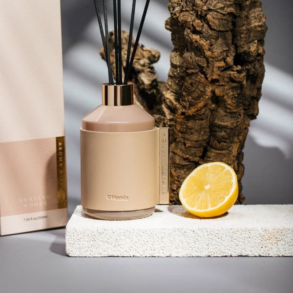 Duftspreder | SLEKT LÆDER | Healing Woods | 200 ML | 708558