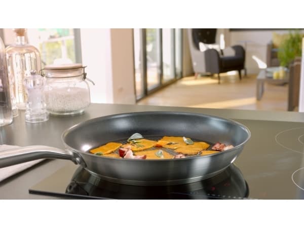 Tefal E49106, All-bruk panne, Sort, Rustfritt stål, Rustfritt stål, Titan, Rustfritt stål, 250 °C